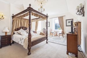 Photo 30- click for photo gallery